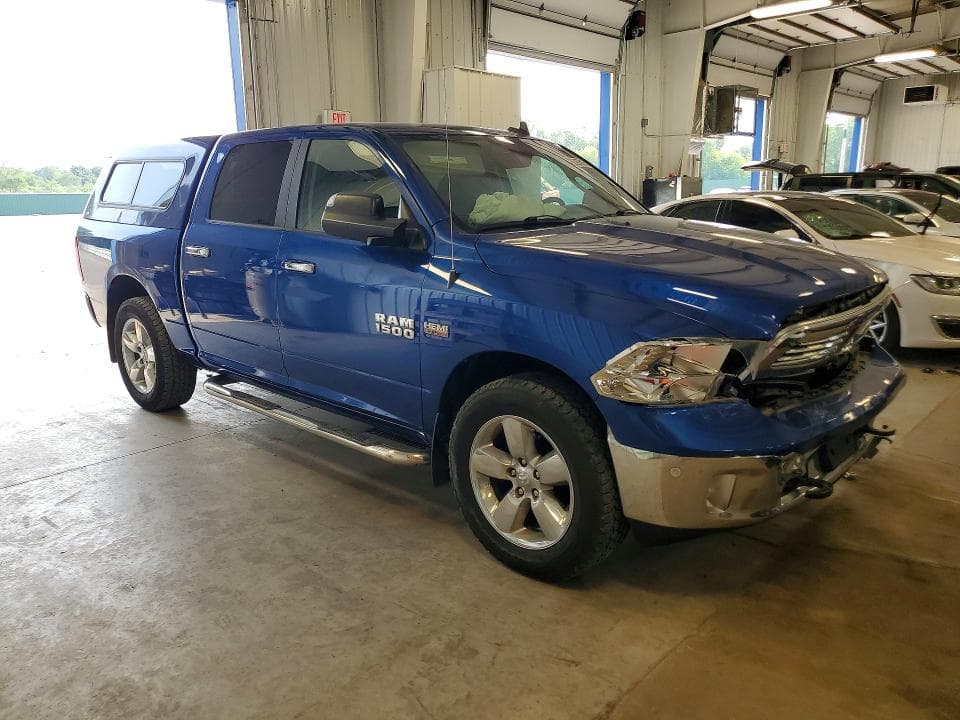 2017 RAM 1500 SLT 4