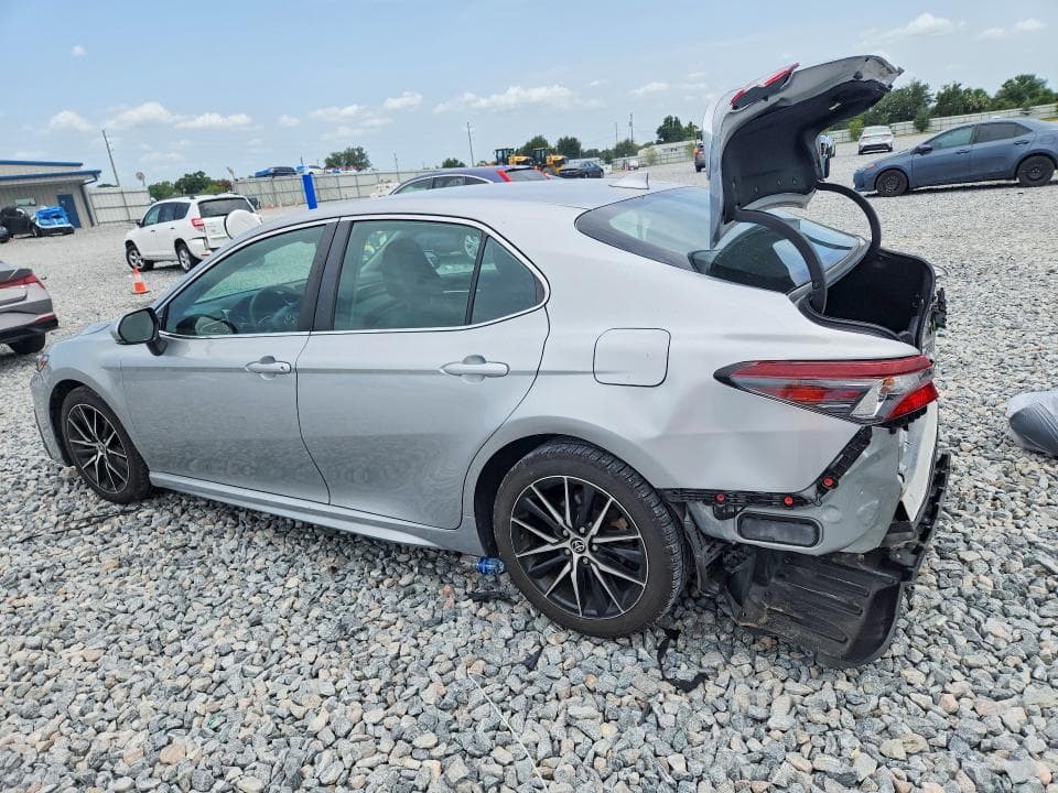 2023 TOYOTA CAMRY SE 2