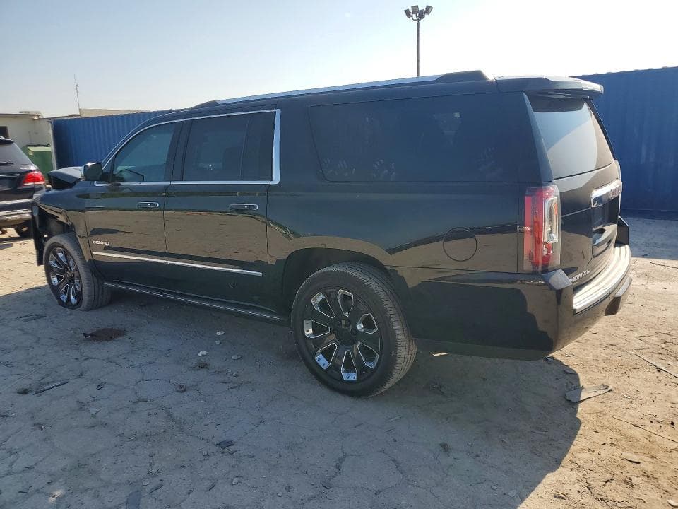 2018 GMC YUKON XL DENALI 2