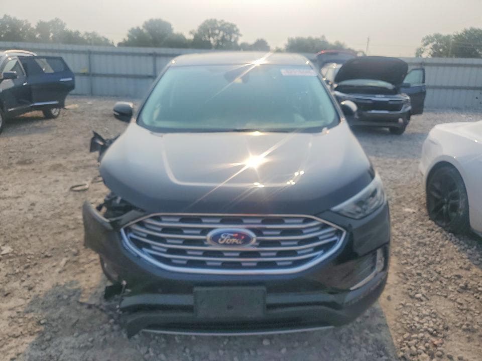2023 FORD EDGE TITANIUM 5