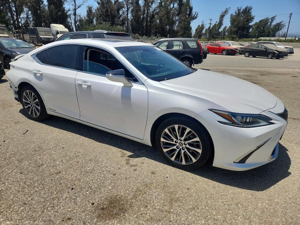 2019 LEXUS ES 300H 4