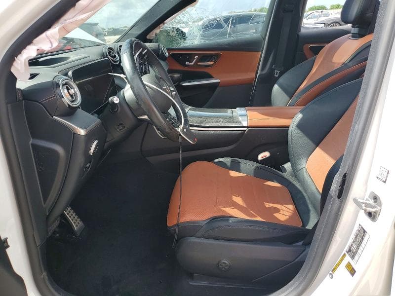 2023 MERCEDES-BENZ GLC 300 7