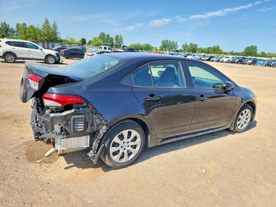 2021 TOYOTA COROLLA LE 3