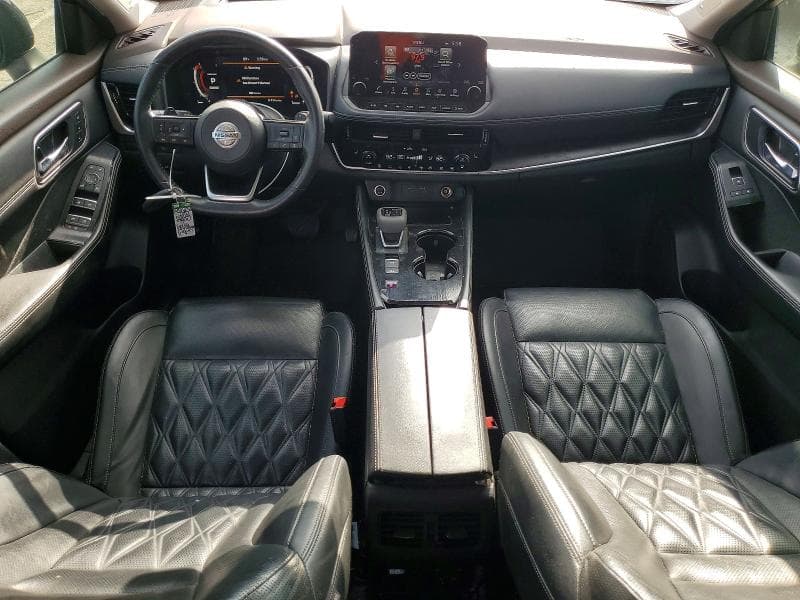 2021 NISSAN ROGUE PLATINUM 8