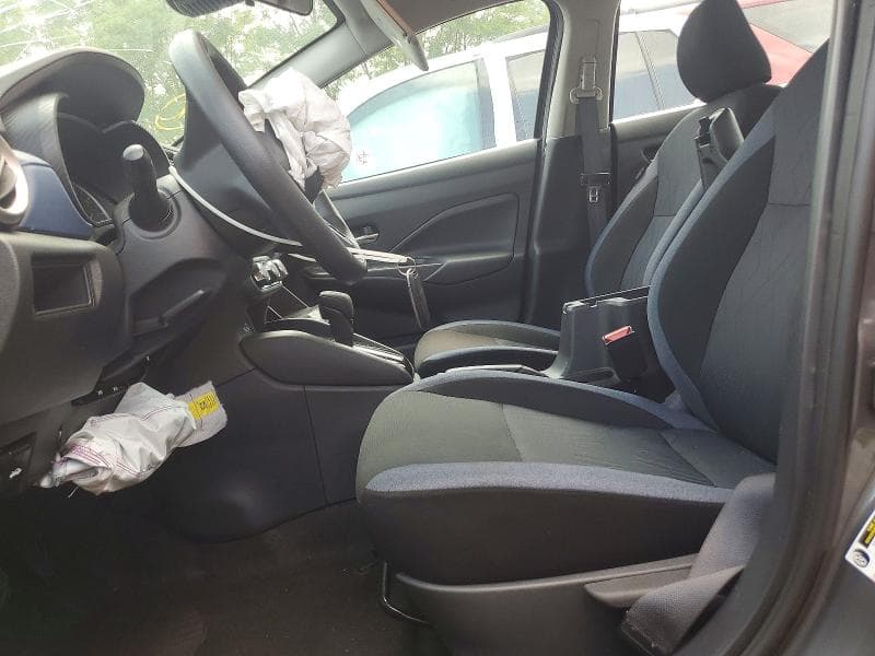 2025 NISSAN VERSA SV 7
