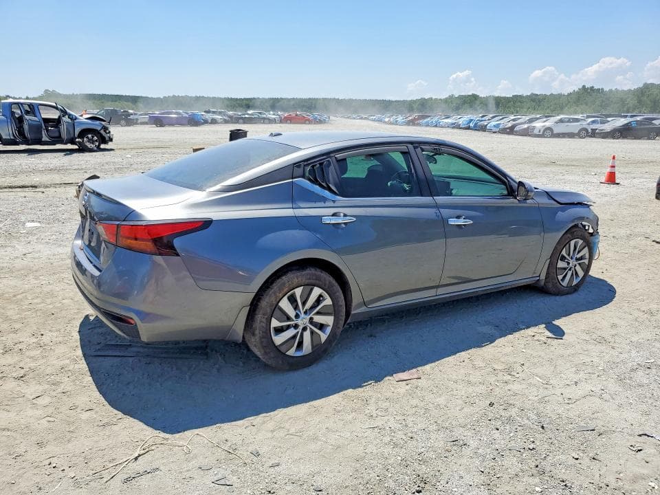 2020 NISSAN ALTIMA S 3