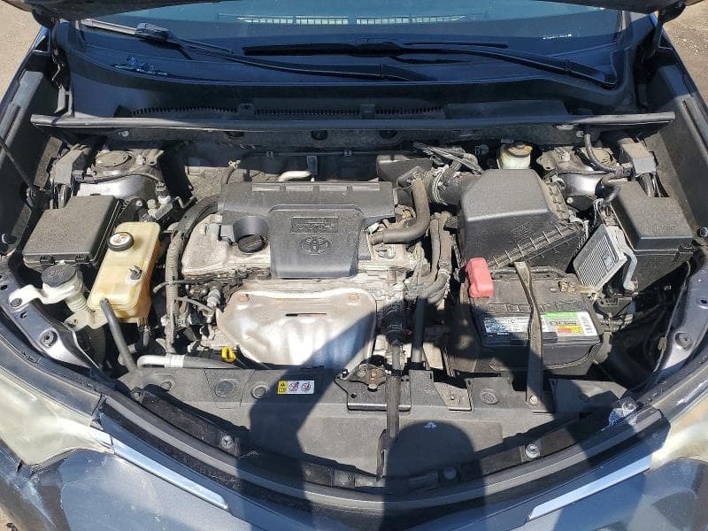 2018 TOYOTA RAV4 XLE 12