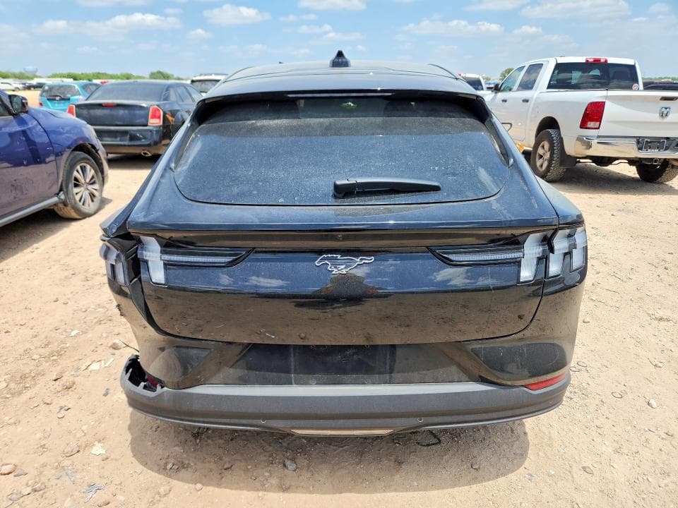 2026 FORD MUSTANG MACH-E PREMIUM 6