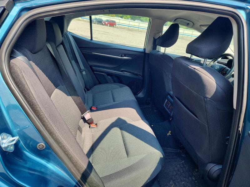 2025 TOYOTA CAMRY LE 10