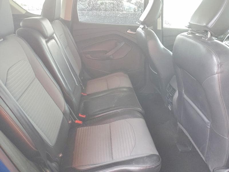 2019 FORD ESCAPE SE 11
