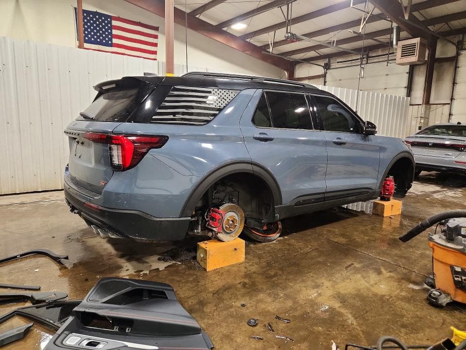 2025 FORD EXPLORER ST 3