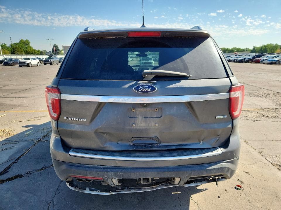 2018 FORD EXPLORER PLATINUM 6