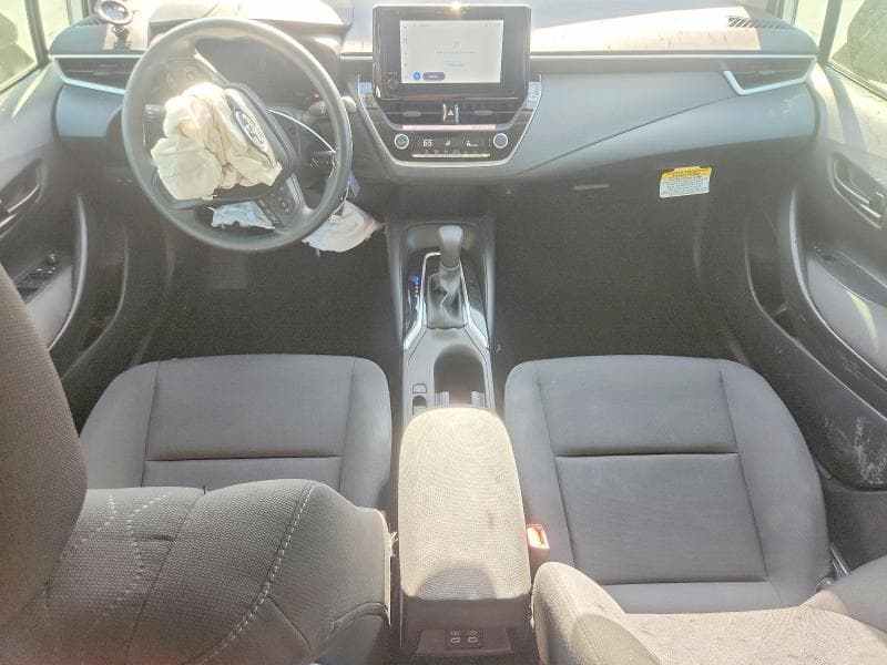 2026 TOYOTA COROLLA LE 8