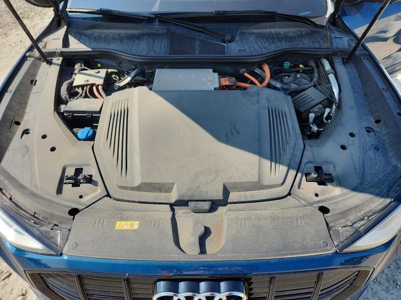 2021 AUDI E-TRON PREMIUM 12