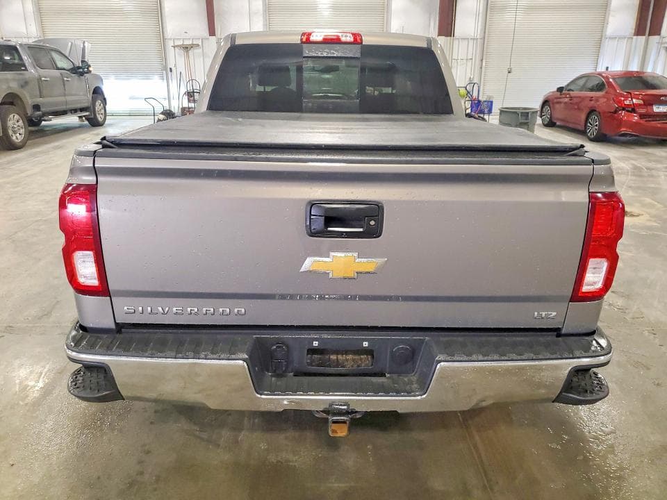 2017 CHEVROLET SILVERADO K1500 LTZ 6
