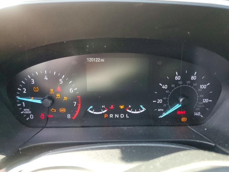 2021 FORD ESCAPE SE 9