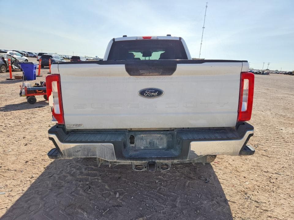 2024 FORD F250 SUPER DUTY 6