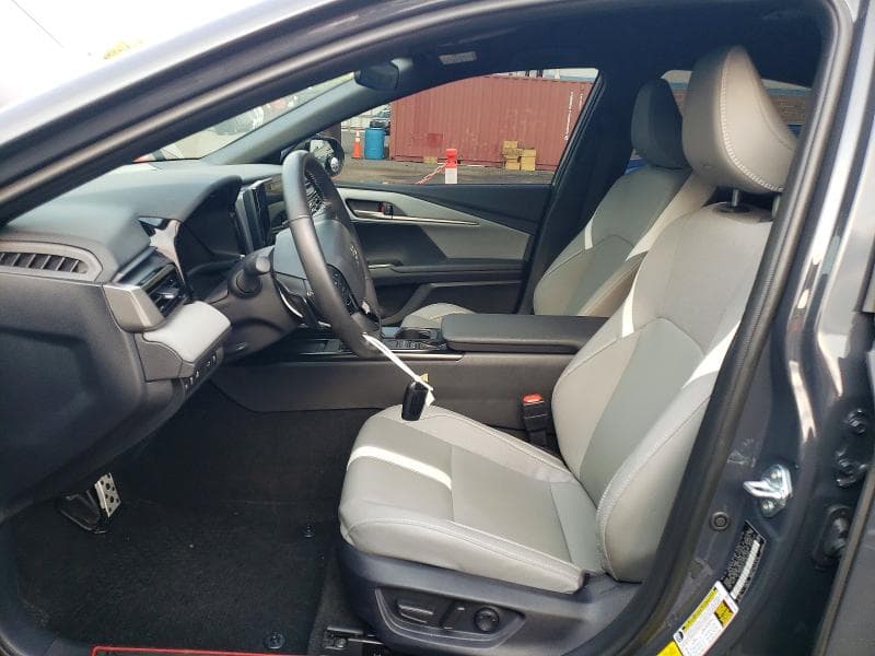 2026 TOYOTA CAMRY SE 7