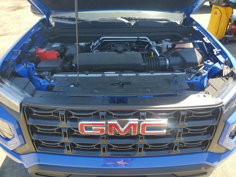 2026 GMC CANYON ELEVATION 11