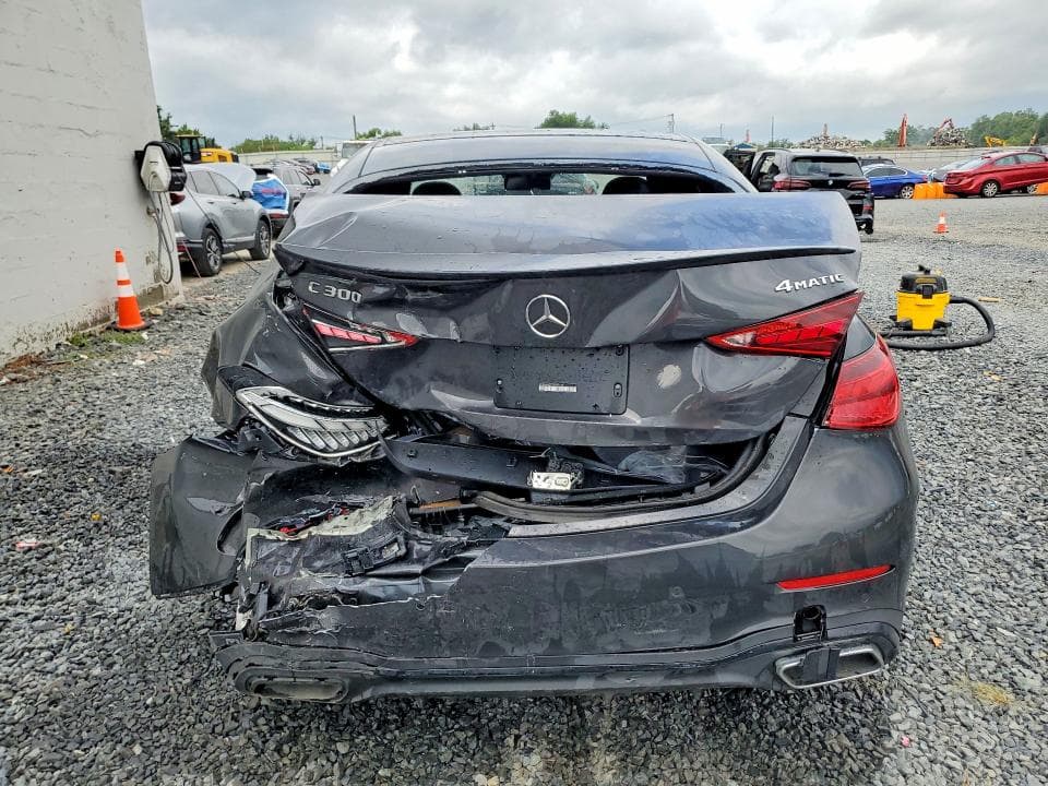 2025 MERCEDES-BENZ C 300 4MATIC 6