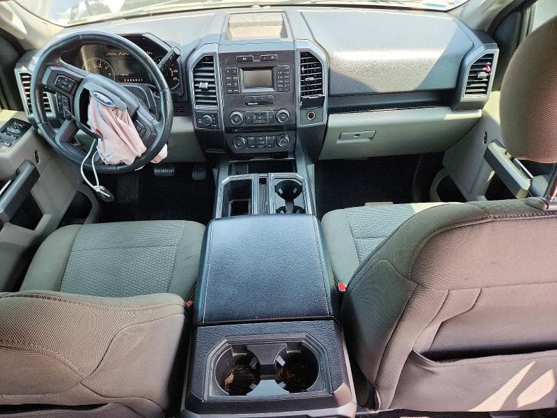 2017 FORD F150 SUPERCREW 8