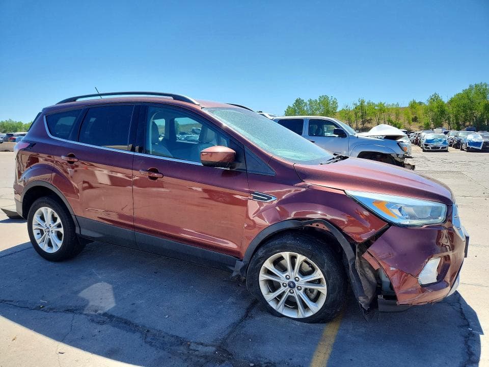 2018 FORD ESCAPE SEL 4