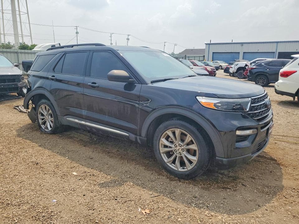2021 FORD EXPLORER XLT 4