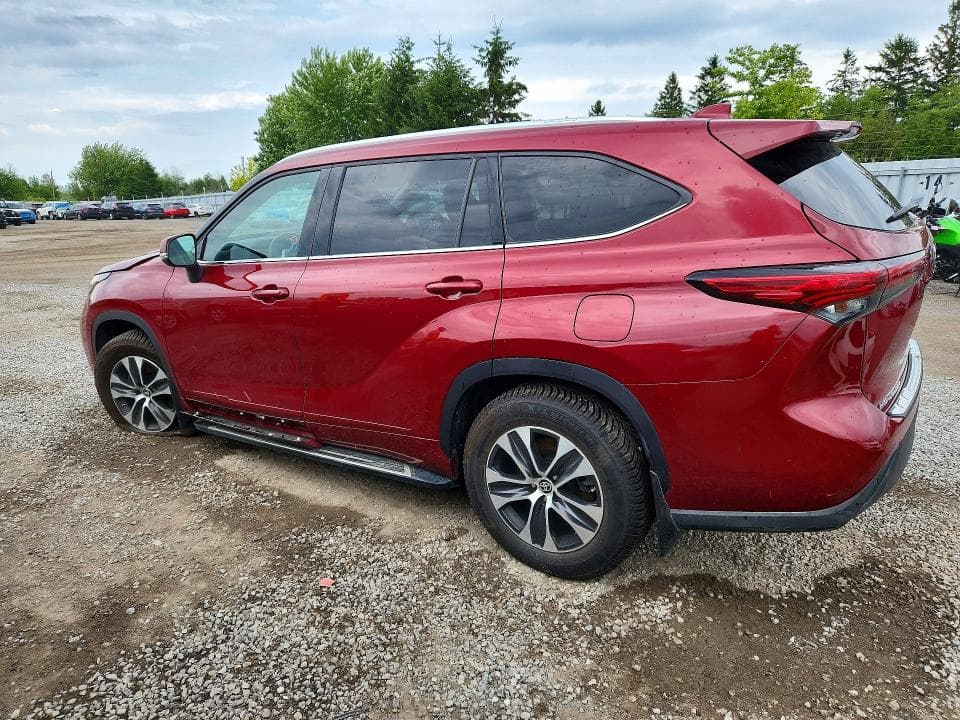2020 TOYOTA HIGHLANDER XLE 2