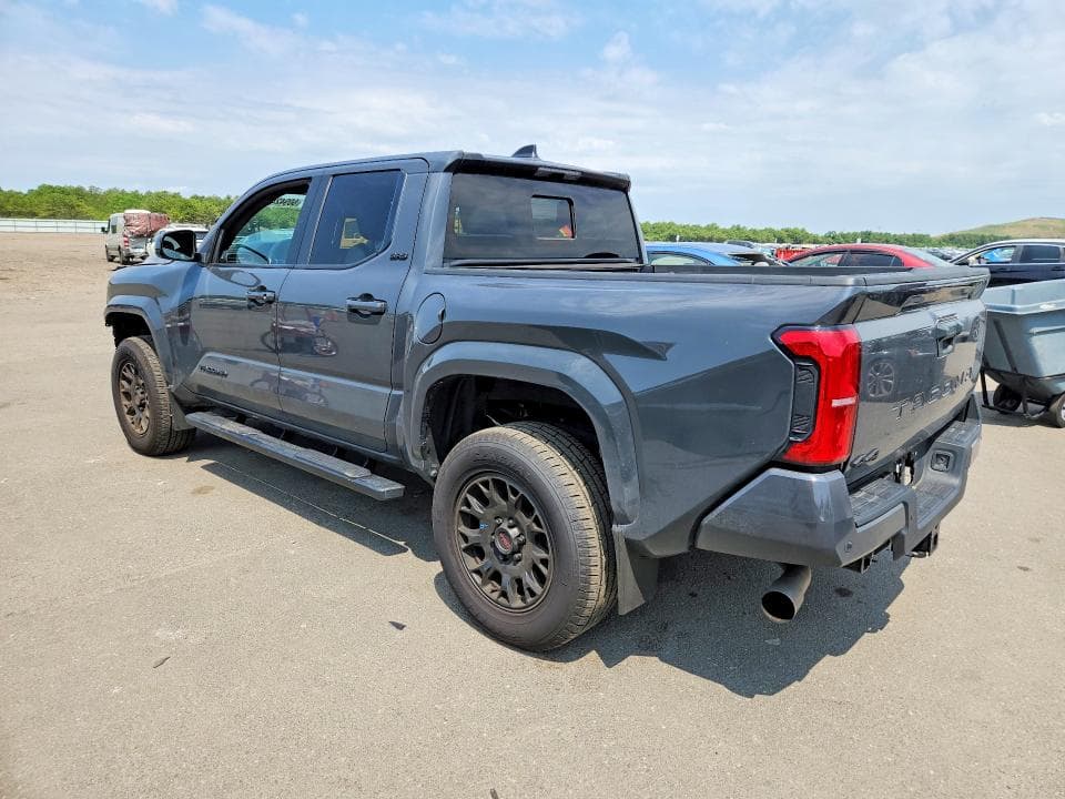 2024 TOYOTA TACOMA SR5 2