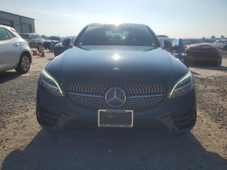 2020 MERCEDES-BENZ C 300 5