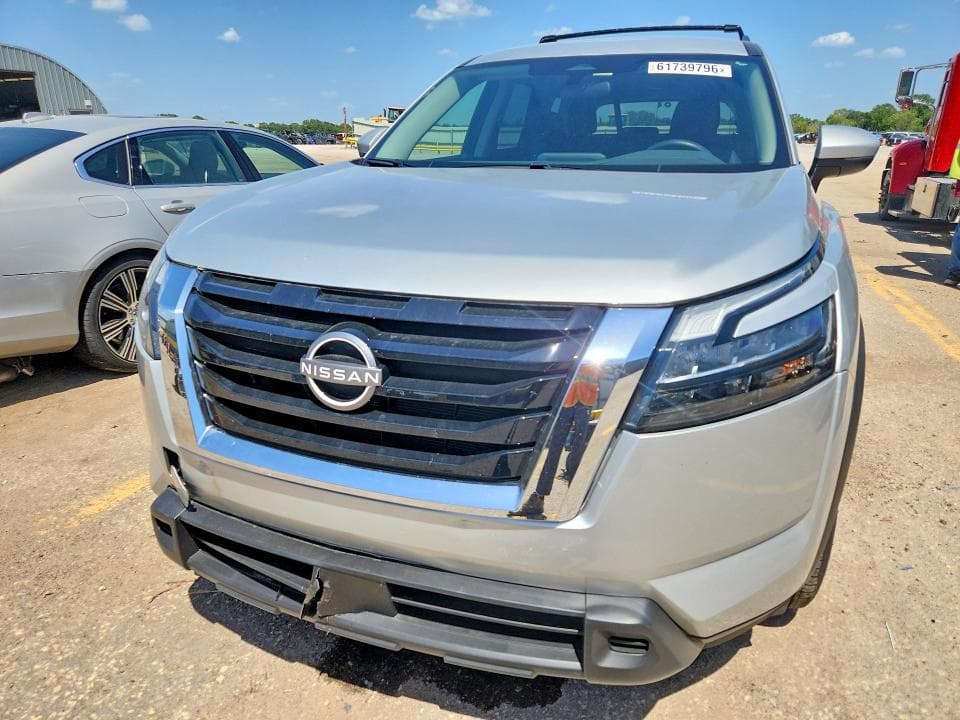 2024 NISSAN PATHFINDER SV 5