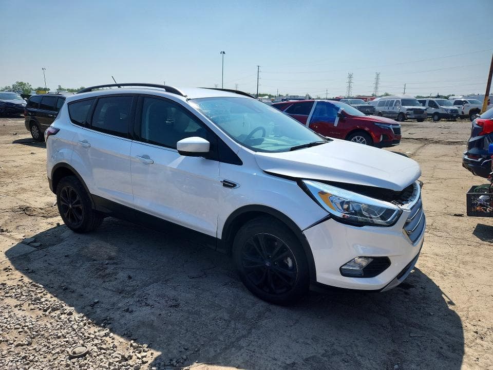2018 FORD ESCAPE SEL 4