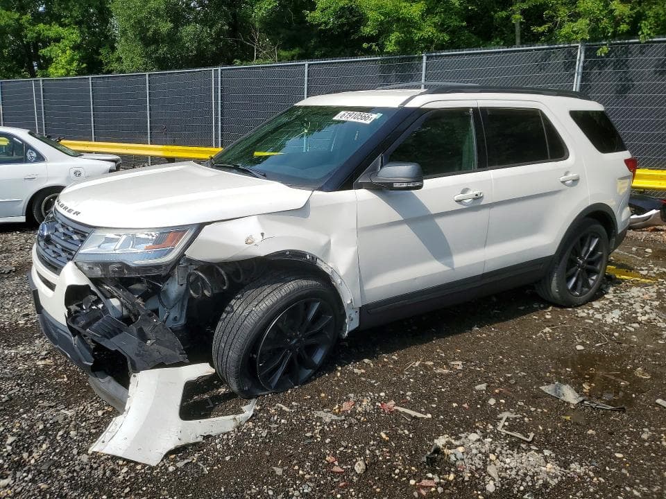 2019 FORD EXPLORER XLT - 1