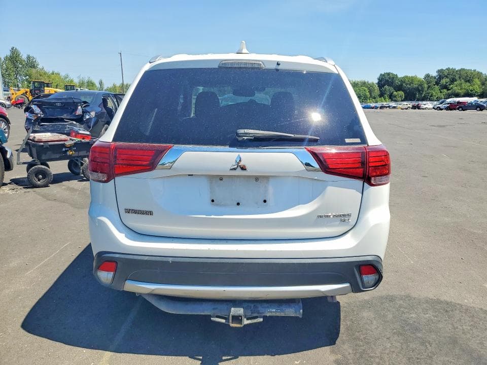 2017 MITSUBISHI OUTLANDER SE 6