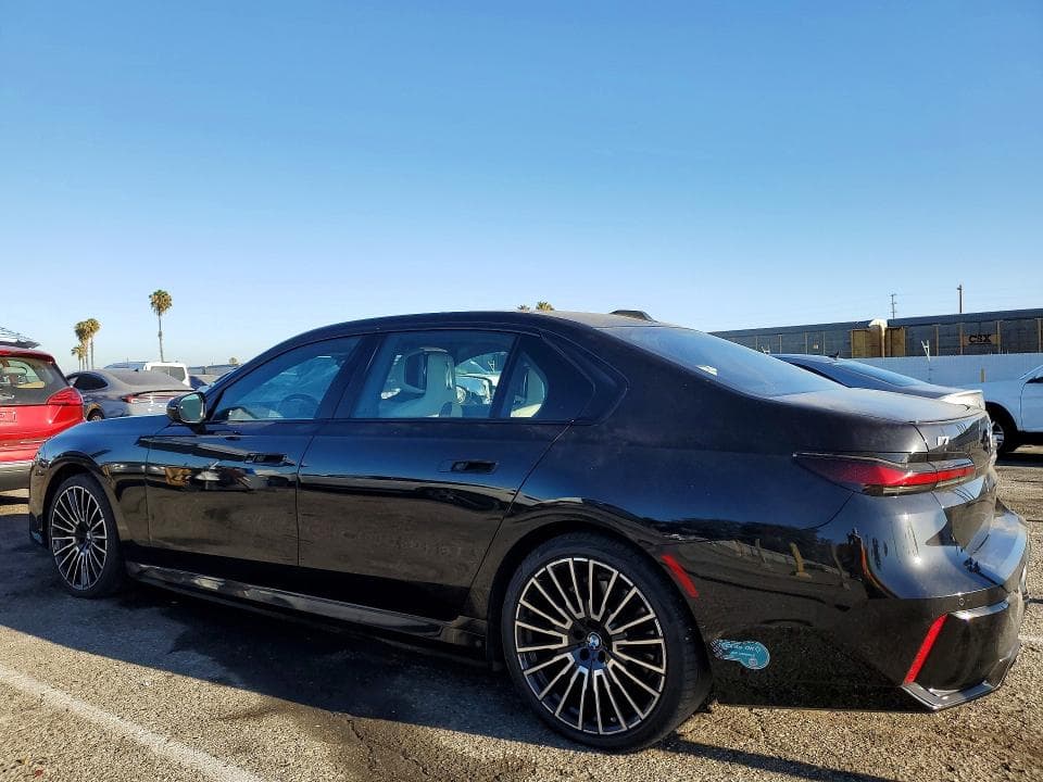 2024 BMW I7 EDRIVE50 2
