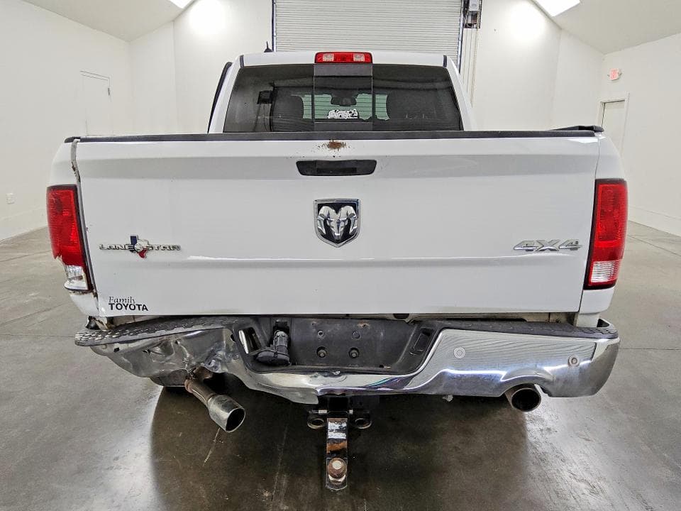 2019 RAM 1500 CLASSIC SLT 6