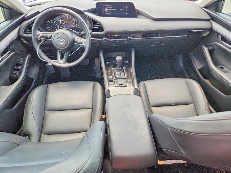 2024 MAZDA 3 PREFERRED 8