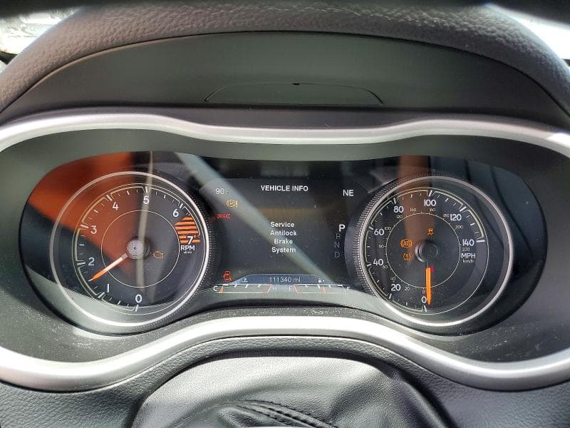 2018 JEEP CHEROKEE TRAILHAWK 9
