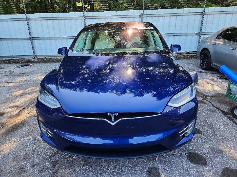 2017 TESLA MODEL X 5