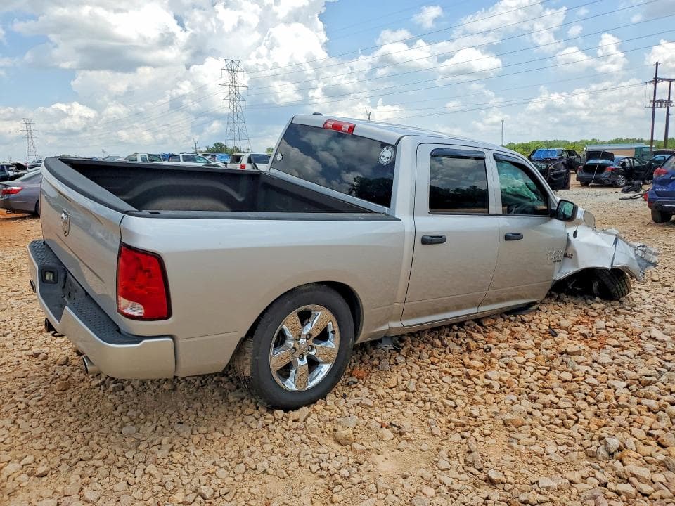 2019 RAM 1500 CLASSIC TRADESMAN 3