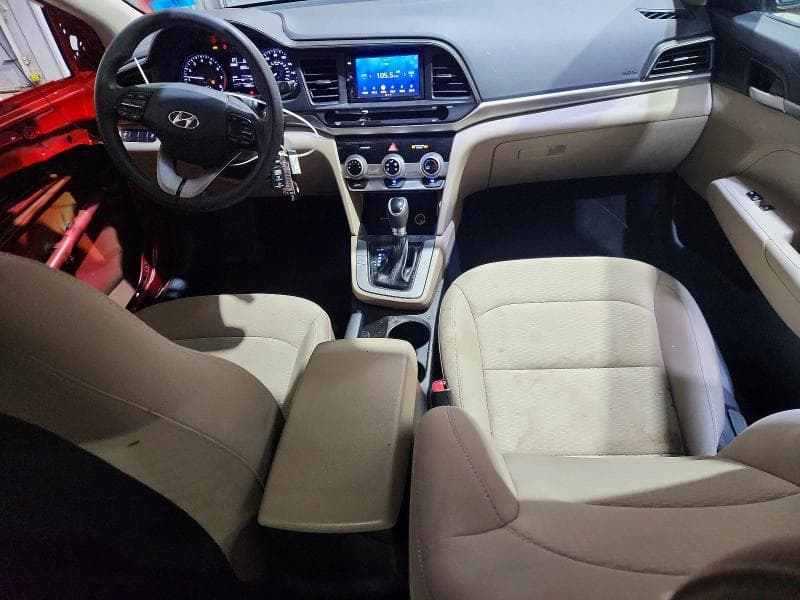 2019 HYUNDAI ELANTRA SE 8