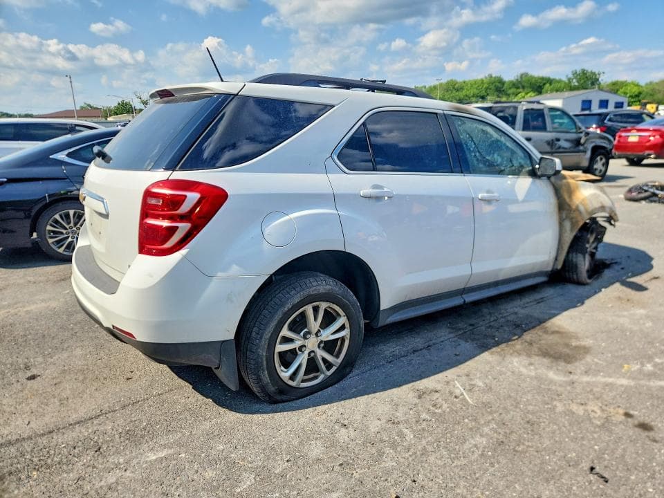 2017 CHEVROLET EQUINOX LT 3