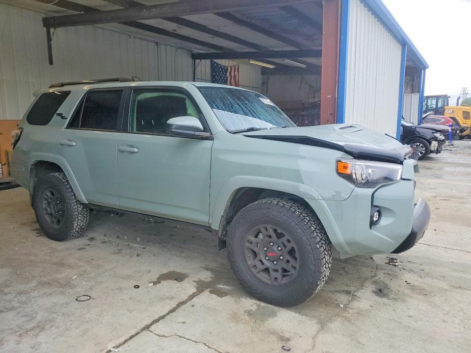 2022 TOYOTA 4RUNNER TRD OFF-ROAD 4