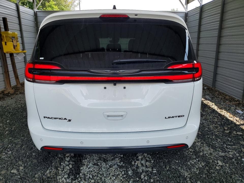 2026 CHRYSLER PACIFICA LIMITED 6