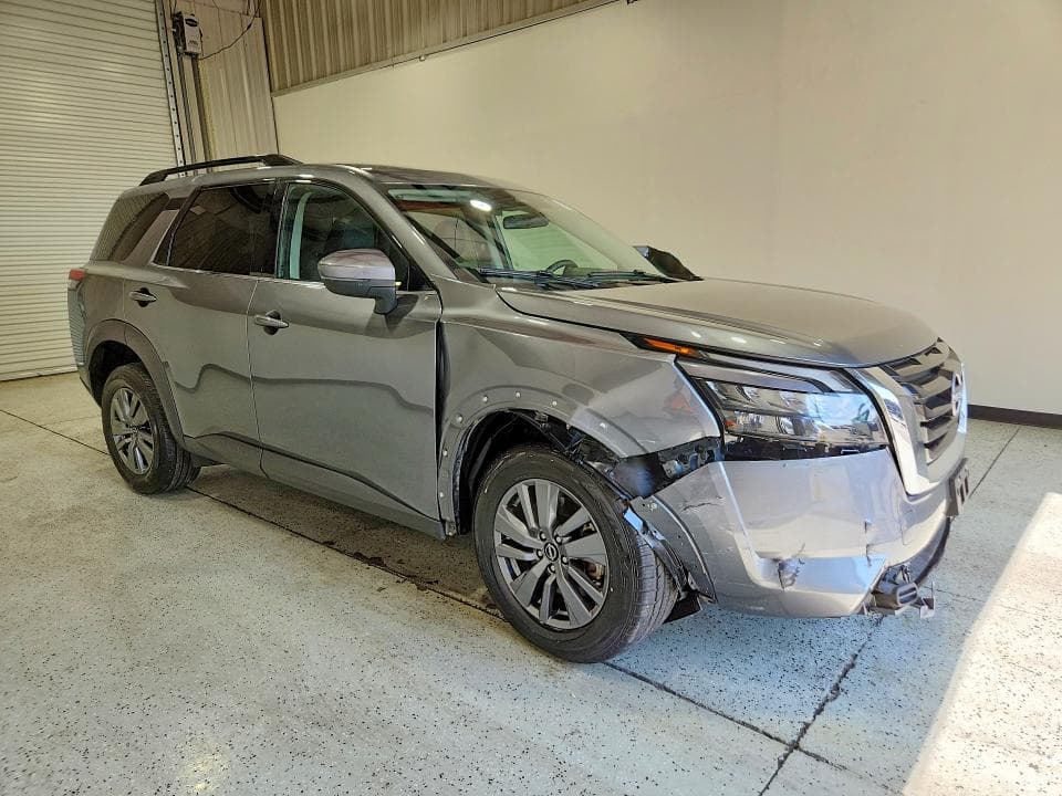 2025 NISSAN PATHFINDER SV 4
