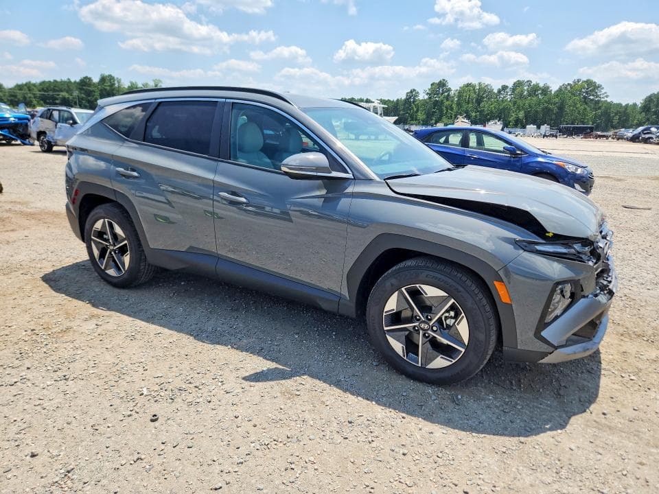 2025 HYUNDAI TUCSON SEL 4