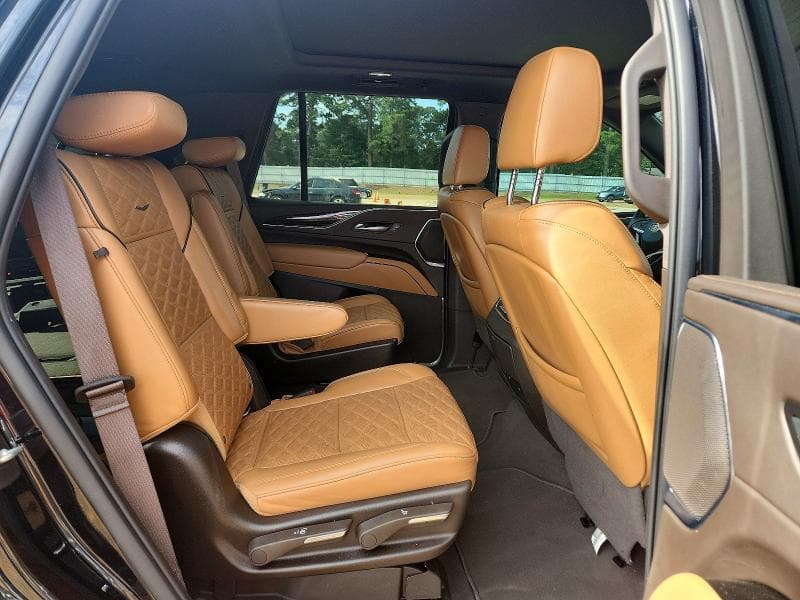 2022 CADILLAC ESCALADE PREMIUM LUXURY 11