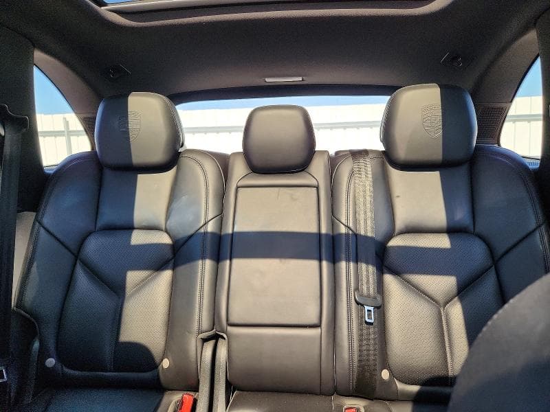 2018 PORSCHE CAYENNE SE HYBRID PLATINUM 10