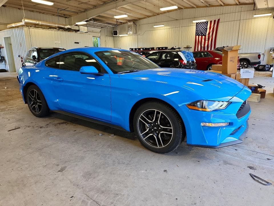 2022 FORD MUSTANG 4