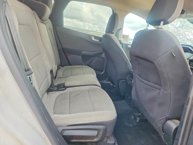 2020 FORD ESCAPE SE 11
